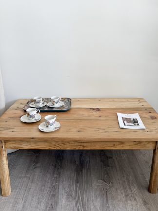 Mesa de Centro en Madera Lavada