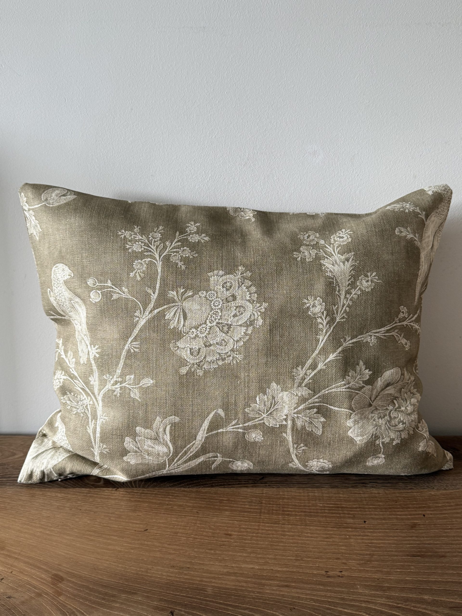 Almohadón Floral Kaki - Imagen 4