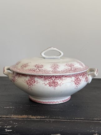 Sopera de Loza “St. Amand”